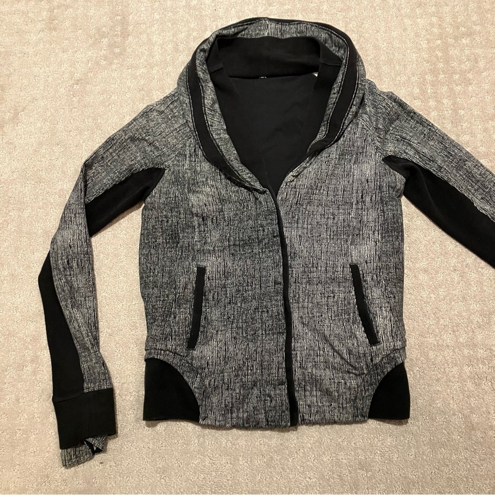 Lululemon Gray and Black button up Jacket / blazer.  Cowl neck.  EUC!